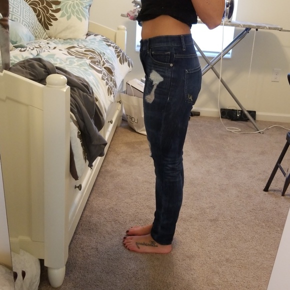 Express Distressed Jeans - Picture 2 of 7